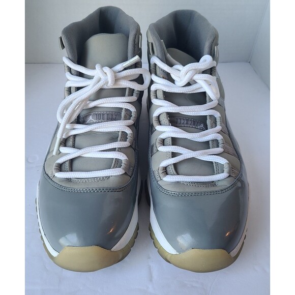 Nike Air Jordan 11 Retro Cool Grey 2010 Size 9.5 Medium Grey White 378037-001 OG main image 5